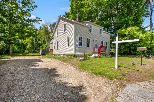 74 Glen Street, Farmington, NH 03835
