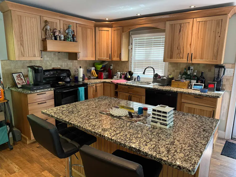 9 Doris Street, Derry, NH 03038 - #2