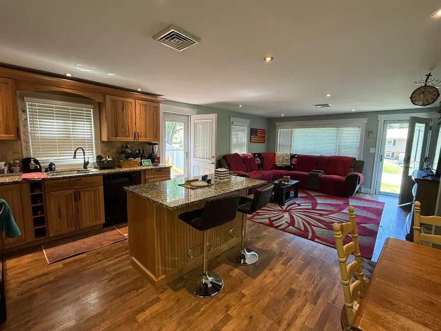 9 Doris Street, Derry, NH 03038 - #3