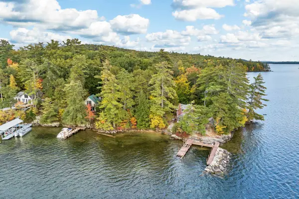 27 Pitchwood Island, Meredith, NH 03253