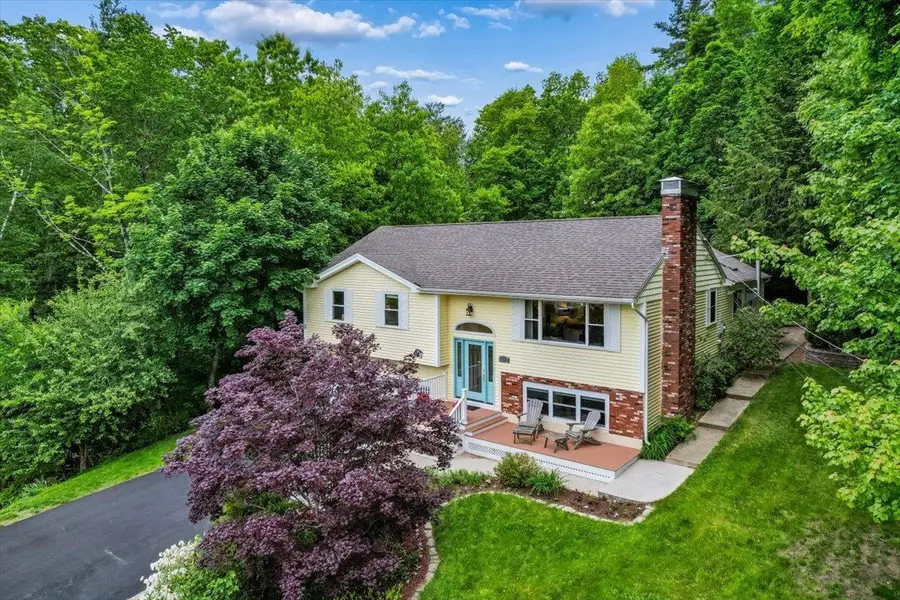 12 Barkland Drive, Derry, NH 03038 - #3