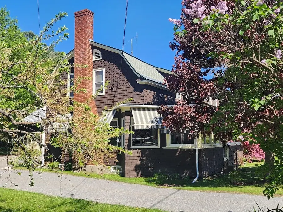 174 South Main Street, Waterbury, VT 05676 - #2