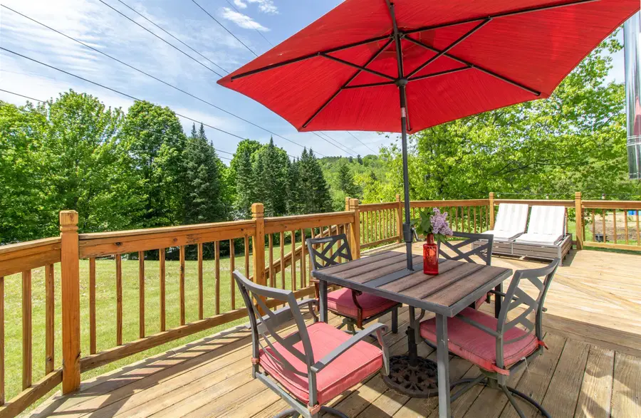 736 Pleasant Street, Newport, VT 05855 - #3