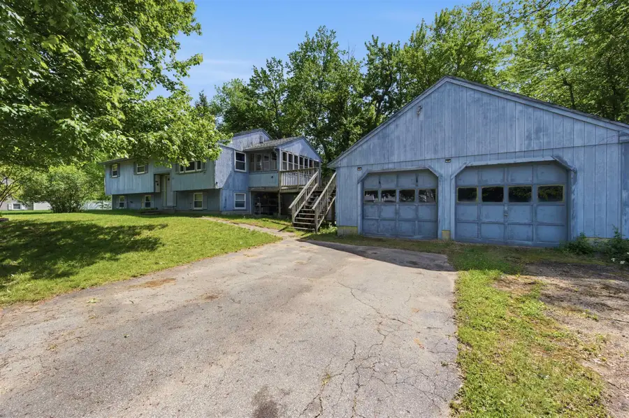21 Greenfield Drive, Merrimack, NH 03054 - #3