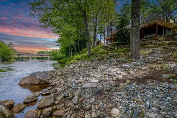 38 Canoe Run Road, Campton, NH 03223