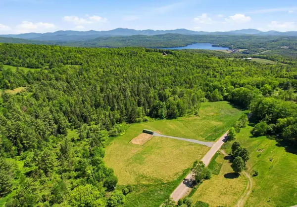 690 High Ridge Road, Waterford, VT 05819