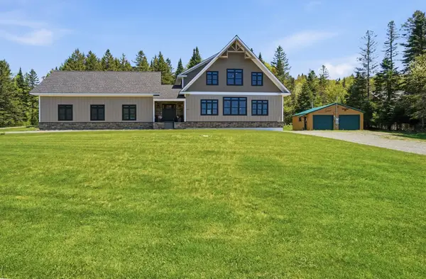120 Day Road, Pittsburg, NH 03592