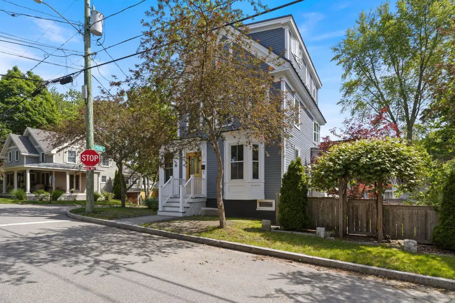 205 Broad Street, Portsmouth, NH 03801 - #3
