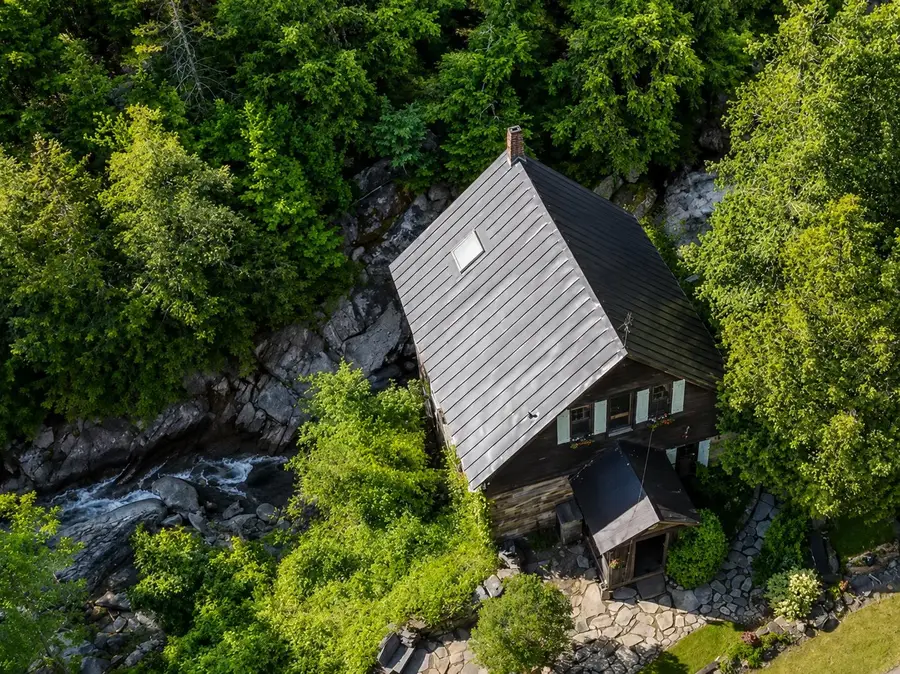442 States Prison Hollow Road, Starksboro, VT 05487 - #2