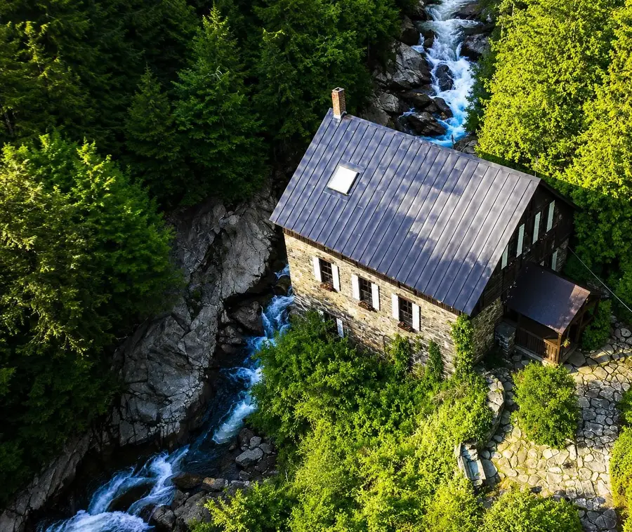 442 States Prison Hollow Road, Starksboro, VT 05487 - #3
