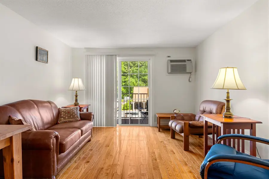 2009 White Cedar Boulevard, Portsmouth, NH 03801 - #3