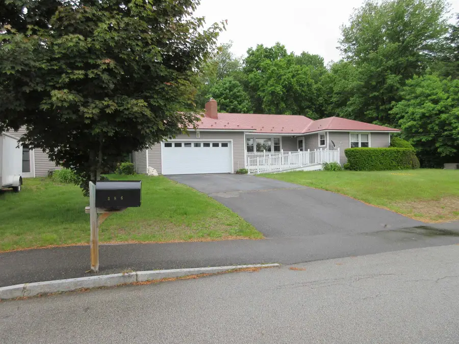 383 ROWE Avenue, Pembroke, NH 03275 - #2