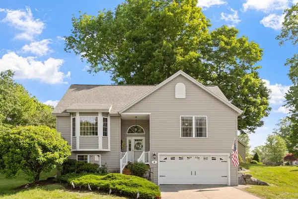 4 Orchard Lane, East Kingston, NH 03827