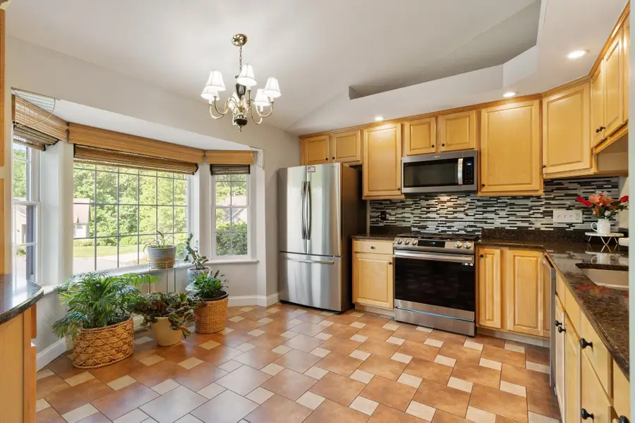 4 Orchard Lane, East Kingston, NH 03827 - #3