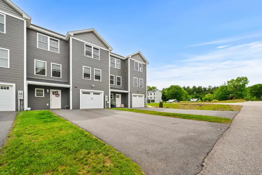 6 Biggs Avenue, Epping, NH 03042 - #3