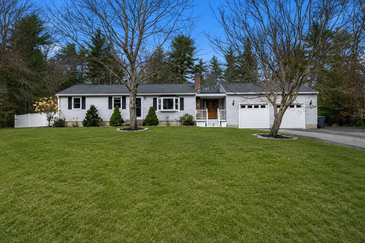 5 Falcon Drive, Pelham, NH 03076 - #1