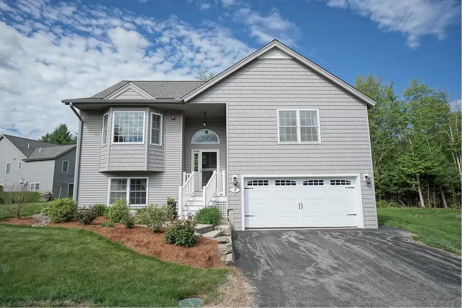 7 Northfield Road, Atkinson, NH 03811 - #2