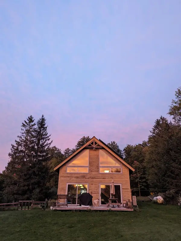 99 Bushnell Road, Waitsfield, VT 05673