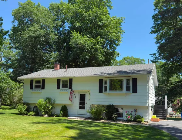 26 Tenby Drive, Nashua, NH 03062