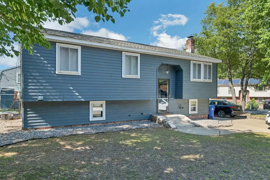 380 Mystic Street, Manchester, NH 03103 - #3