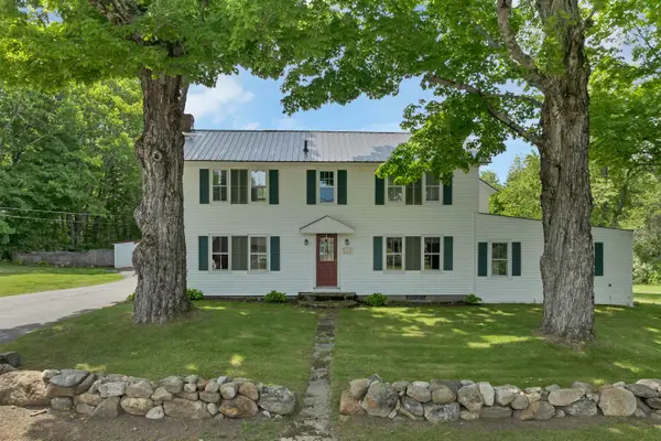 220 Stockbridge Corner Road, Alton, NH 03809