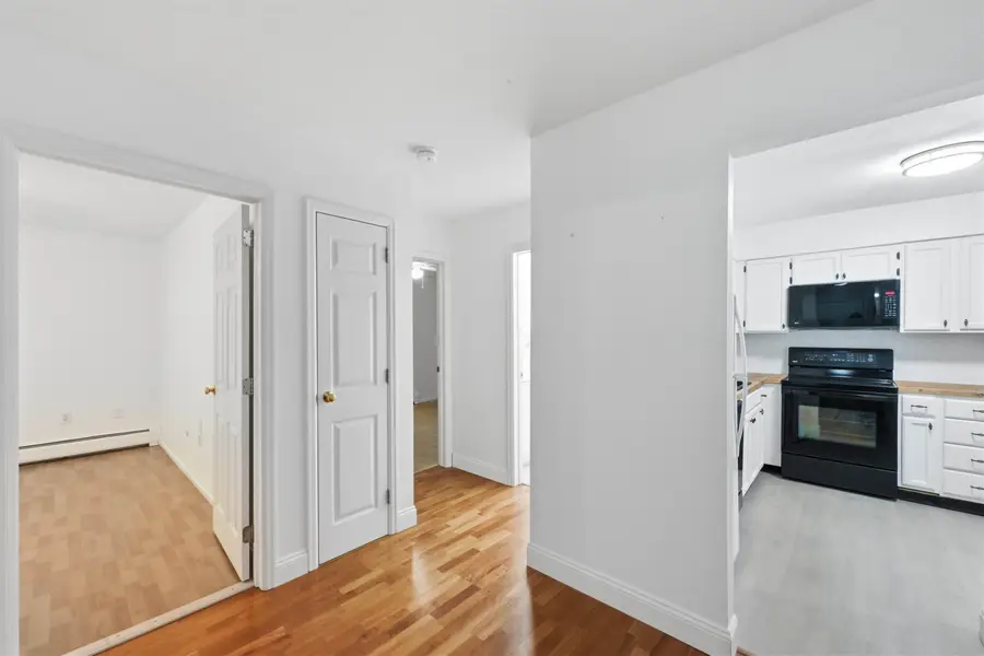 100 Kennedy Drive #39, South Burlington, VT 05403 - #3