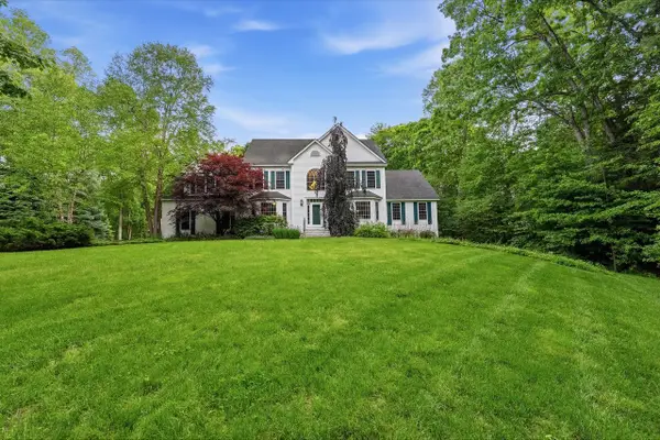10 Cristy Road, Windham, NH 03087