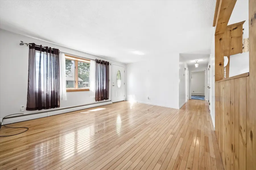 33 Ross Street, Nashua, NH 03060 - #3