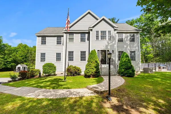24 Fireside Drive, Epping, NH 03042
