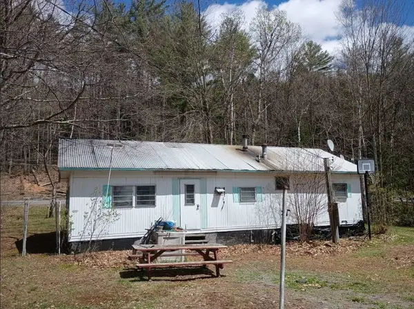 1045 US Route 3, Stratford, NH 03590