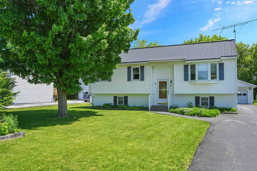 37 Adams Street, Saint Albans, VT 05478 - #2