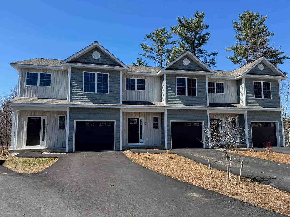 7C Dearborn Circle, Goffstown, NH 03045 - #1
