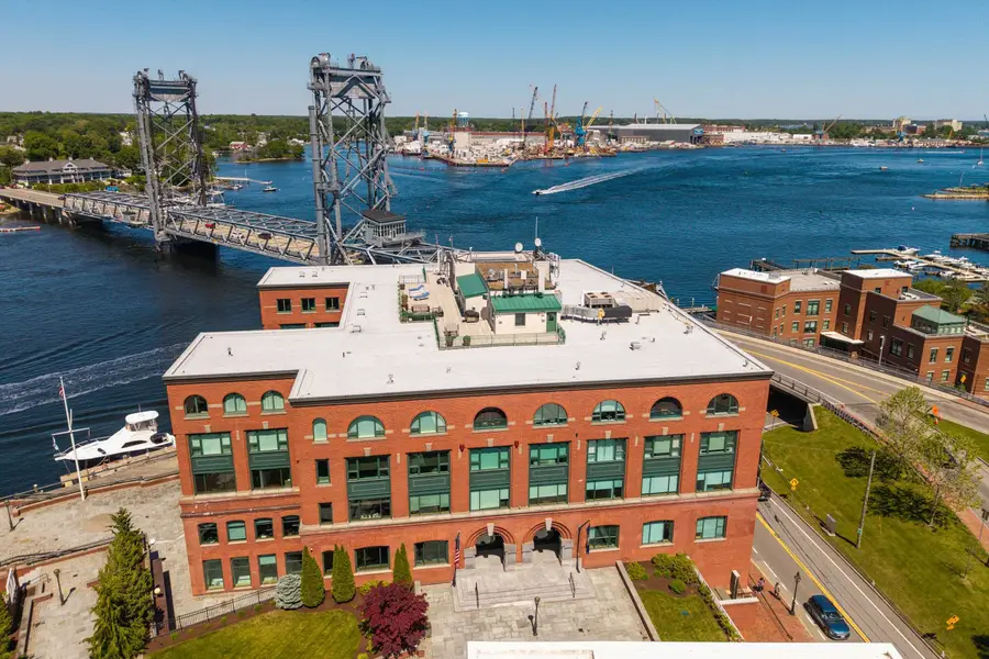 1 Harbour Place #4F, Portsmouth, NH 03801 - #2