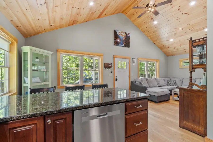33 Blue Boar Lane, Canterbury, NH 03224 - #3