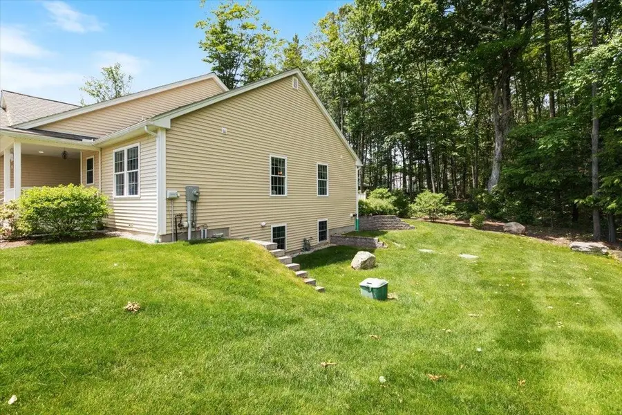 25 Ridgeview Drive, Candia, NH 03034 - #3