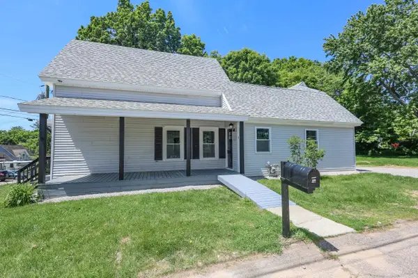 62 Park Street, Franklin, NH 03235