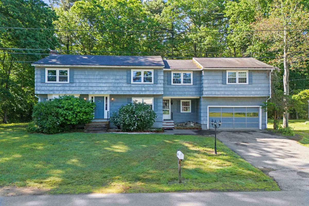 20 Garrison Road, Salem, NH 03079 - #1