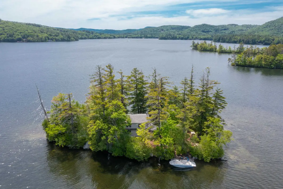 28 Potato Island, Holderness, NH 03245 - #1