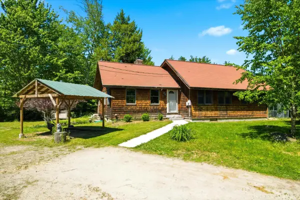15 Maple View Drive, Bradford, NH 03221