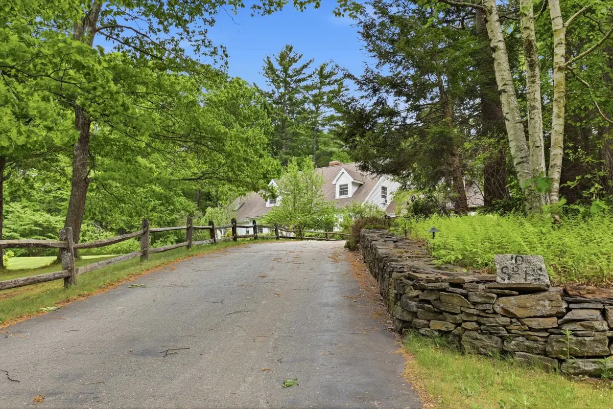 28 Island Road, Deerfield, NH 03037 - #1