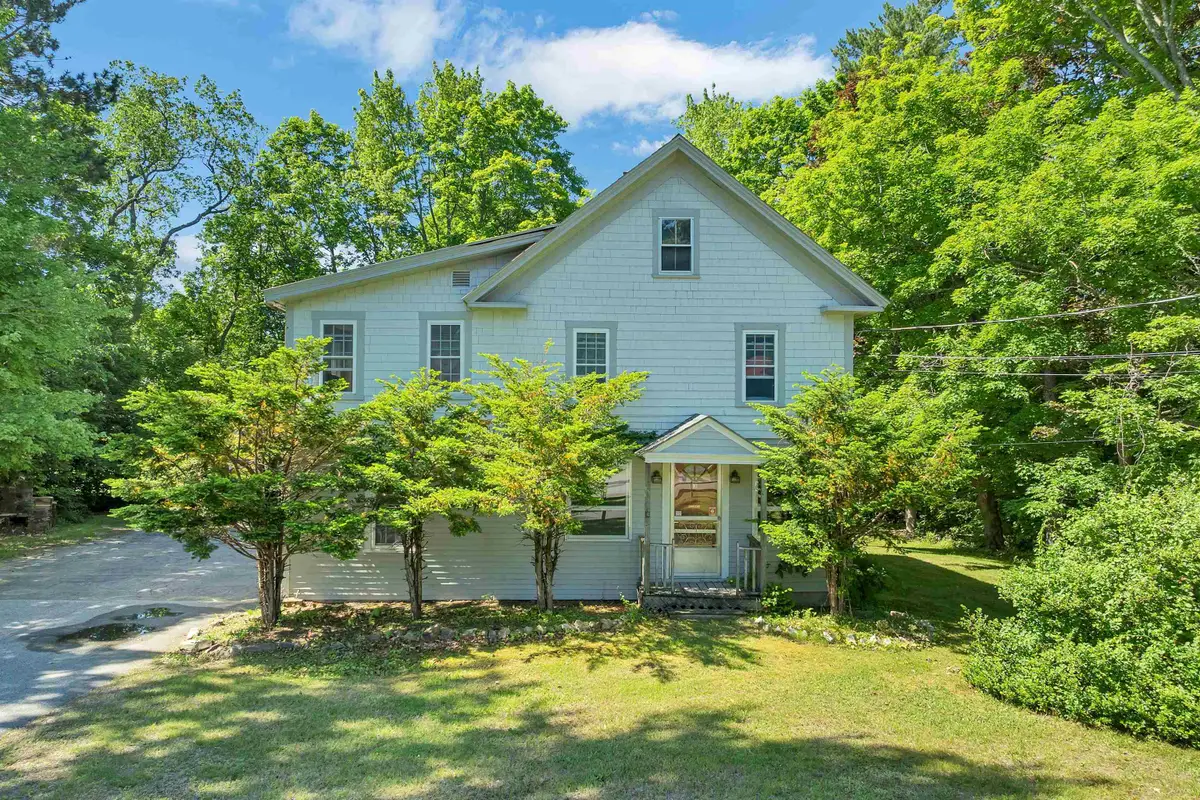 9 Crescent Street, Laconia, NH 03246 - #1
