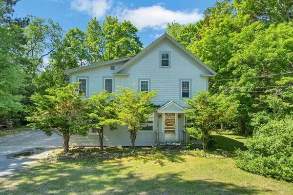9 Crescent Street, Laconia, NH 03246