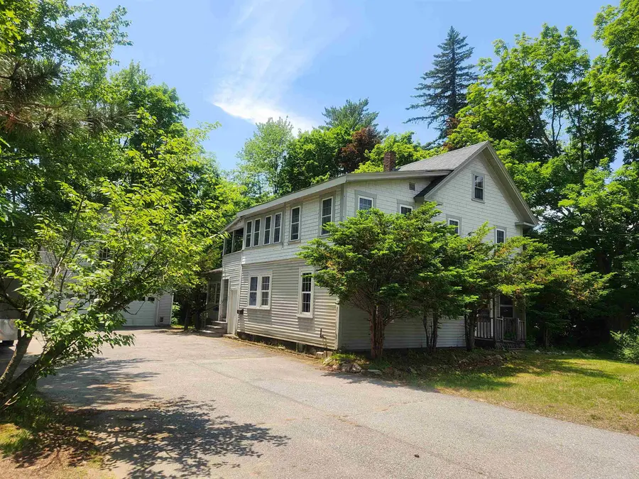 9 Crescent Street, Laconia, NH 03246 - #3