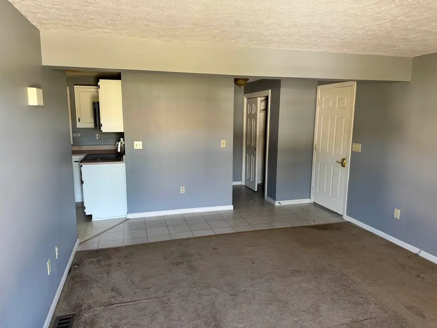 163 Wedgewood Lane, Manchester, NH 03109 - #3