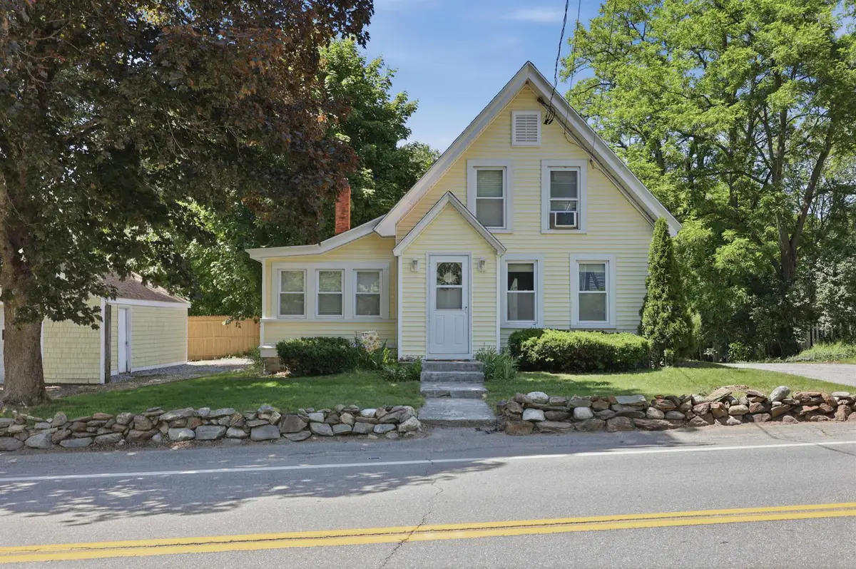 15 S Main Street, Newton, NH 03858 - #1