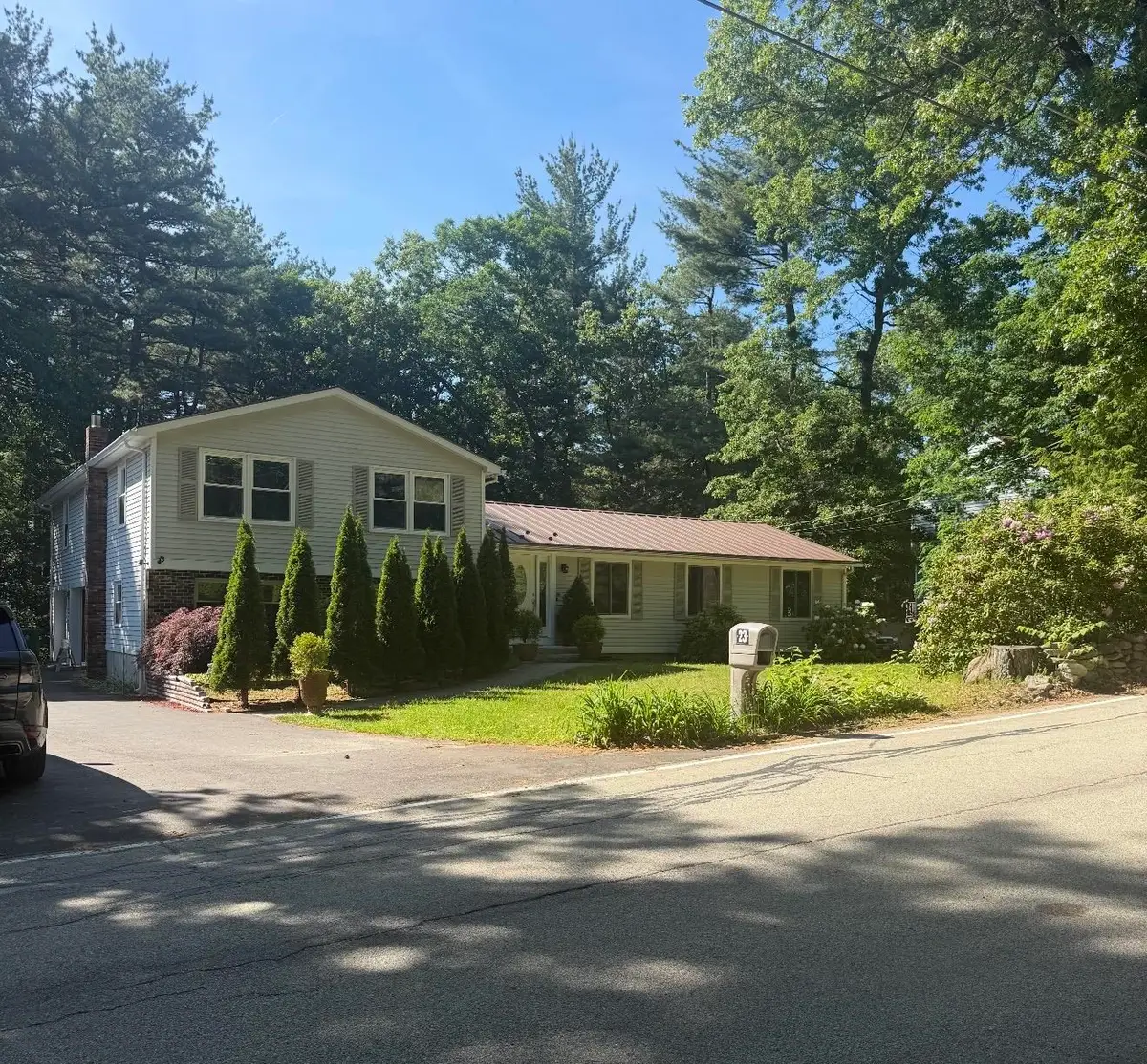 23 Middle Dunstable Road, Nashua, NH 03062 - #1