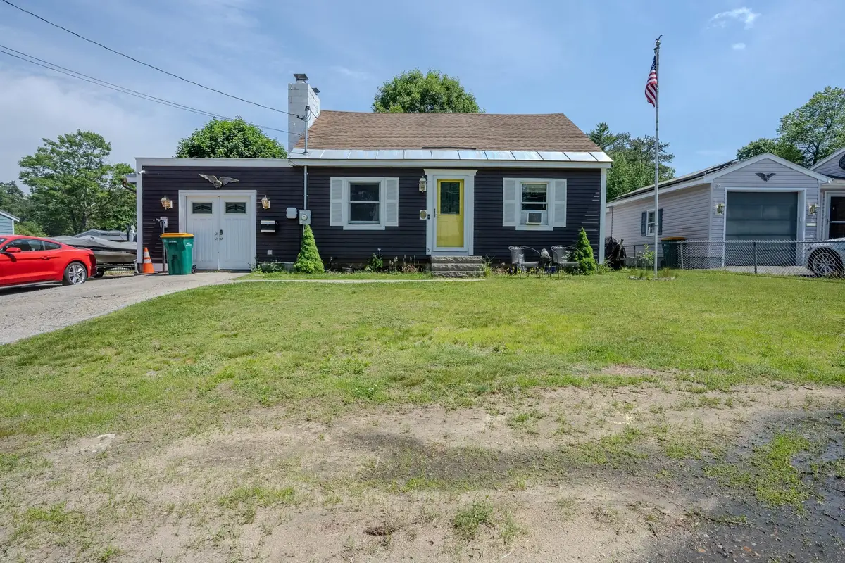 5 Russell Street, Rochester, NH 03867 - #1