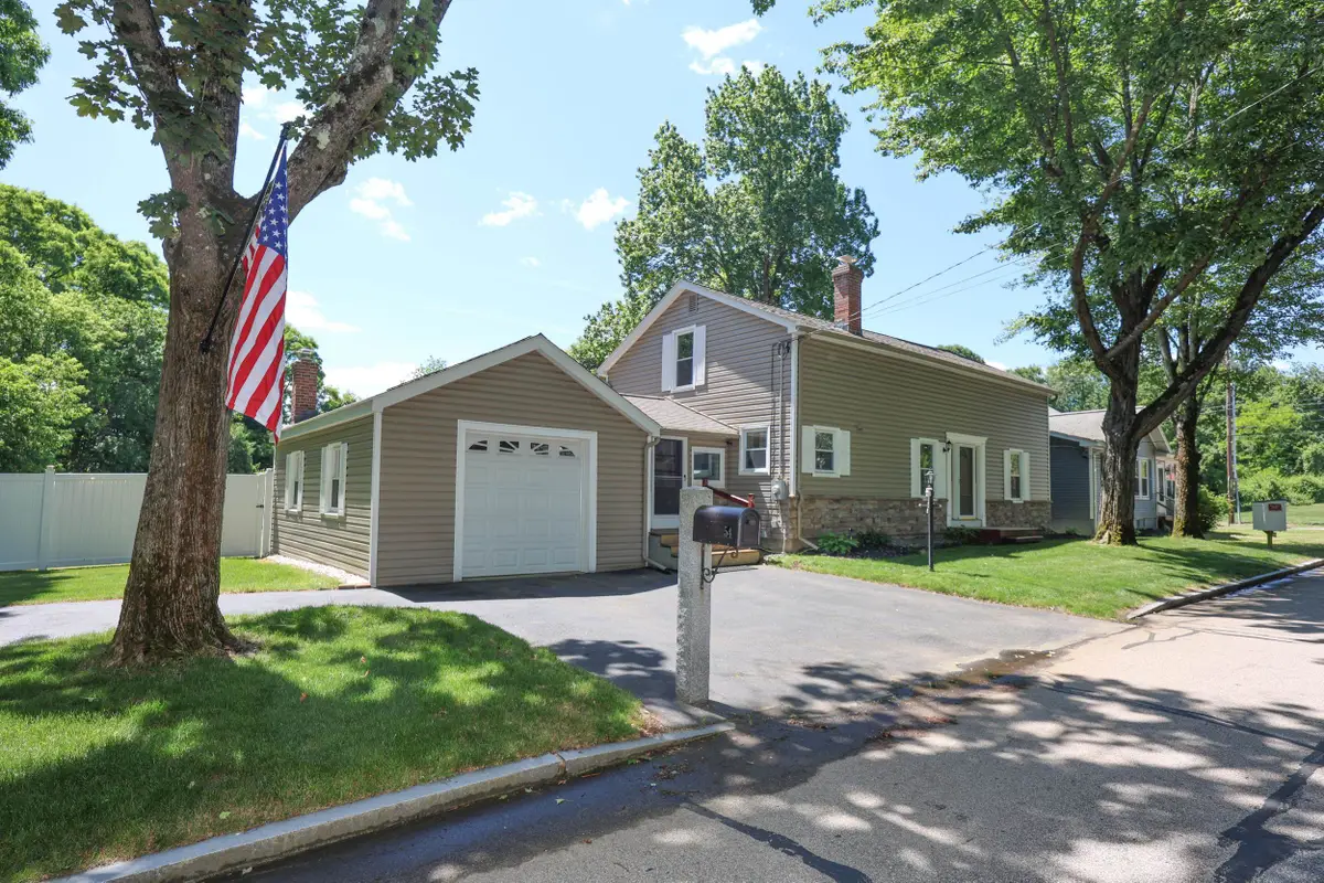 54 College Avenue, Manchester, NH 03102 - #1