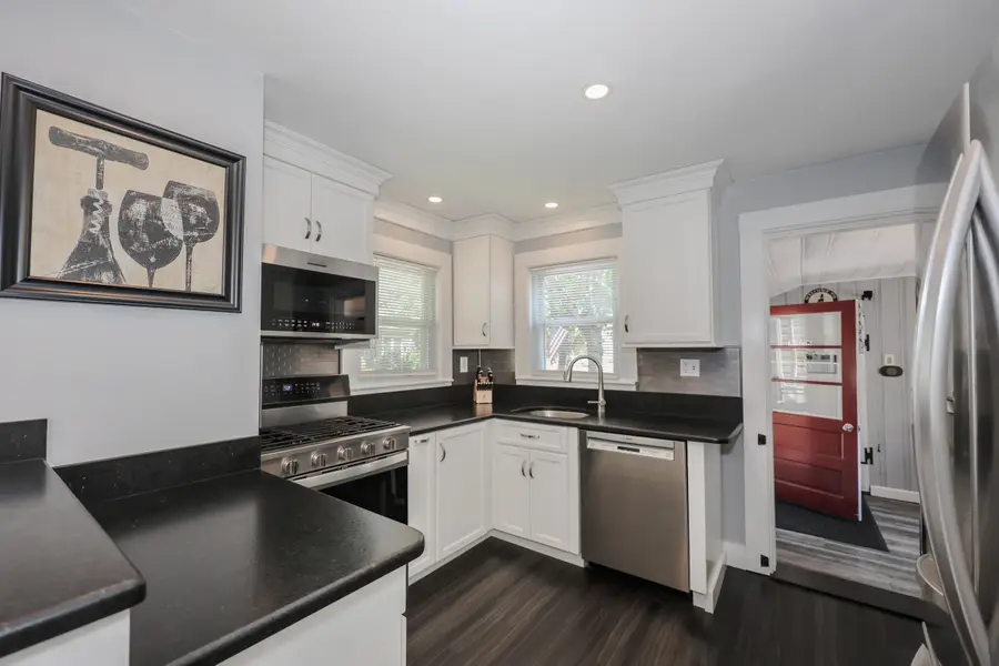 54 College Avenue, Manchester, NH 03102 - #2