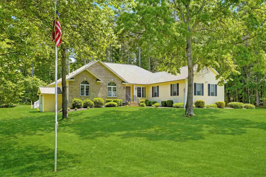22 May Lane, Pelham, NH 03076 - #2